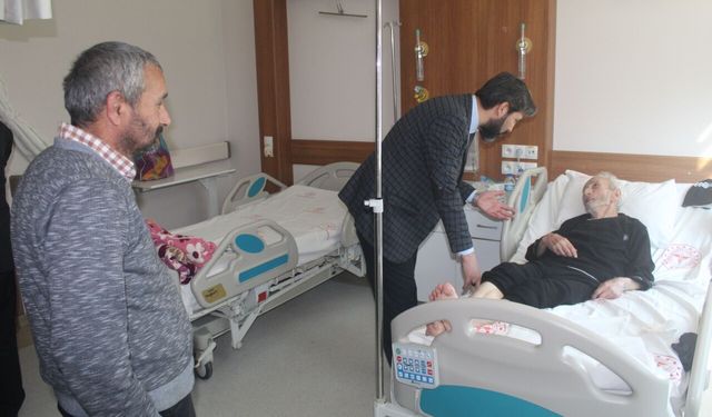 Espiye Müftüsü Gülbe'den hastalara ziyaret