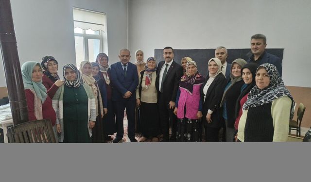 İhsangazi Kaymakamı Şahin, Köy Yaşam Merkezini ziyaret etti