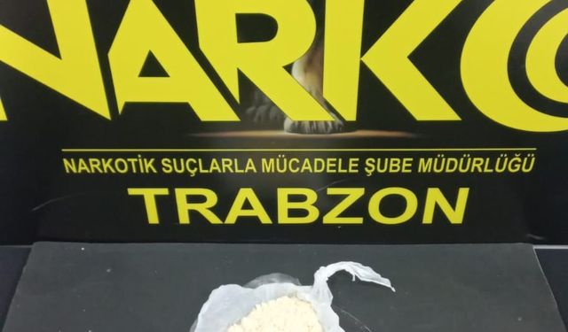 Trabzon'da uyuşturucu operasyonlarında 5 zanlı gözaltına alındı