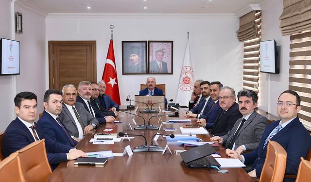 Çorum’da sahipsiz hayvanlar için önemli toplantı: Yol haritası belirlendi