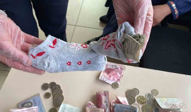Çorum'da Zabıta denetiminde yakalanan dilencinin ilginç para saklama yöntemi