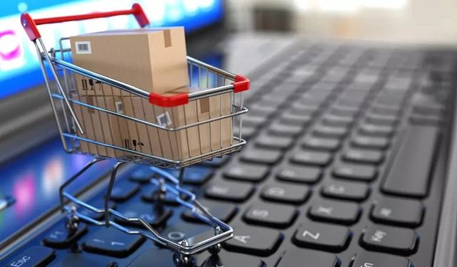 İnternet alışverişinde yeni rekor: Hangi saatlerde daha çok harcıyoruz?