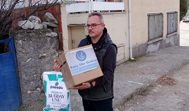 Kargı'da ihtiyaç sahiplerine Ramazan yardım kolileri dağıtıldı