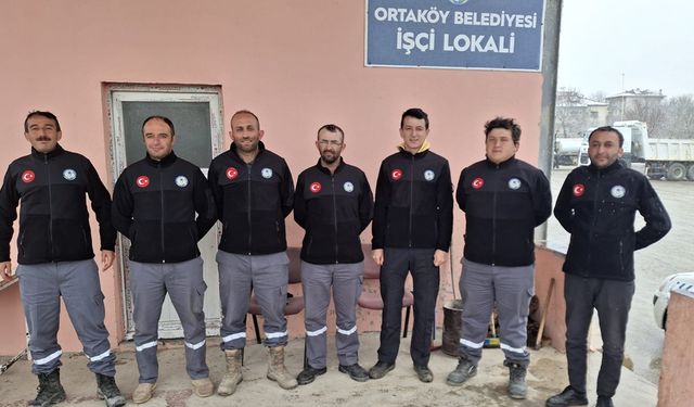 Çorum'un Ortaköy Belediyesi araç filosunu ve personel kıyafetlerini yeniledi