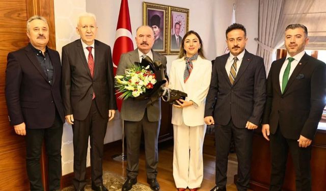 Çorum Valisi Ali Çalgan'a anlamlı ziyaret: Tüketiciyi Koruma Haftası kutlanıyor