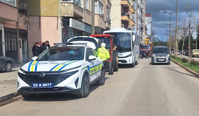 Samsun'da midibüsün çarptığı kişi yaralandı