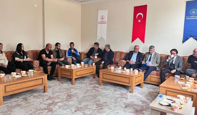 Alaca’da 19 Mayıs ve Geleneksel Çocuk Oyunları için hazırlıklar başladı