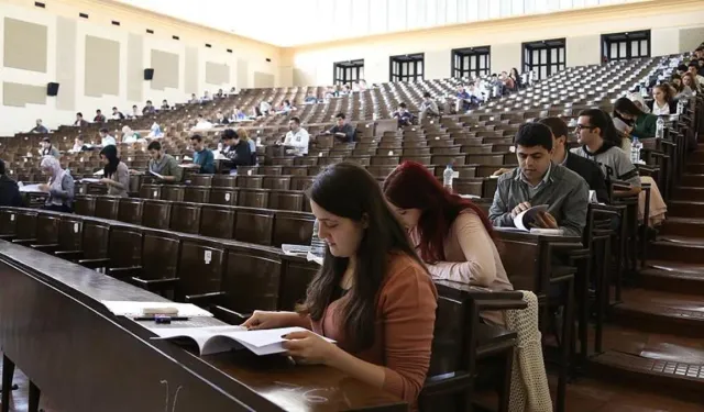 Üniversiteyi bırakanlara müjde: Öğrenci affında kapsam genişliyor