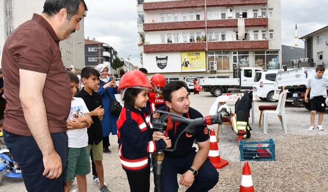 Büyükşehir Belediyesinden Vezirköprü'de çocuk şenliği