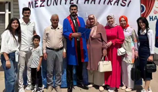 Gündüz hastanede, akşam fakültede: Hemşire olarak görev yapıyordu, şimdi avukat oldu