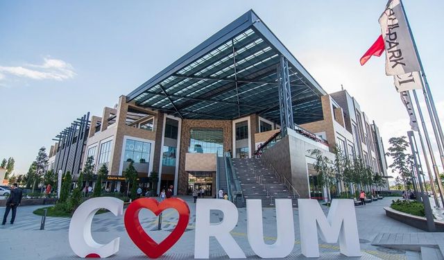 15 TEMMUZ'DA AVM'LER AÇIK MI? | Çorum'da Alışveriş Merkezleri 15 Temmuz Salı günü çalışıyor mu, saat kaça kadar açık?