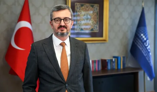 Burhanettin Duran kimdir? İletişim Başkanı Burhanettin Duran nereli, kaç yaşında, hangi görevlerde bulundu?