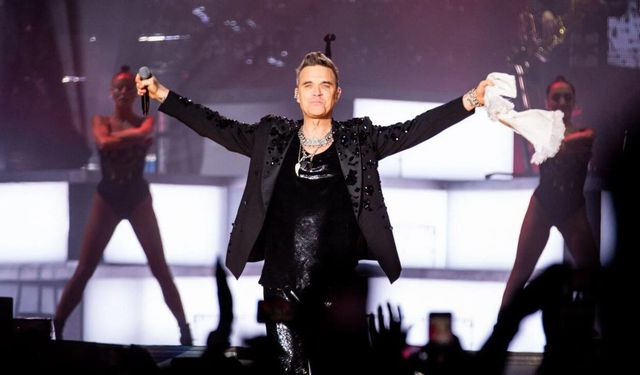 Robbie Williams'tan Türk hayranlarına sıcak mesaj: "Kendimi sizden biri olarak görüyorum"
