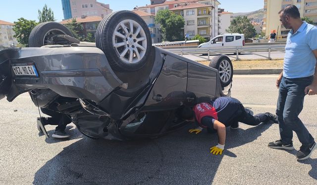 Ortalık savaş alanına döndü! Çorum'da zincirleme kaza: 1'i çocuk çok sayıda yaralılar var