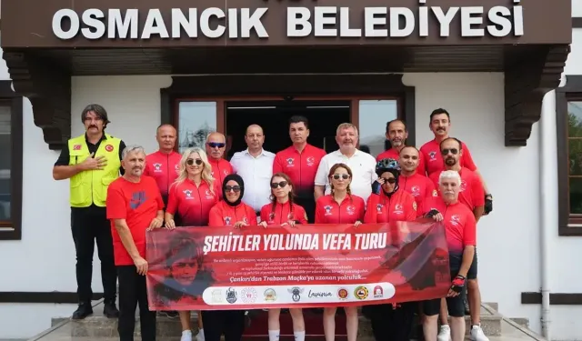 Bisikletçilerden Şehit Öğretmen Şenay Aybüke Yalçın’a vefa ziyareti