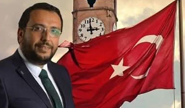 Mustafa Lek: “Vicdanınızın sesini dinleyin”