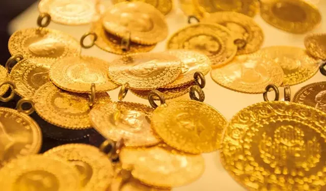 Altın fiyatları 30 Nisan’da yükseldi, piyasada yeni hareket sinyali