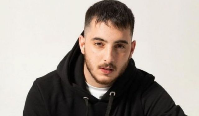 Ati242'nin gerçek adı ne? Ati242 neden Türkiye'ye gelmiyor? Ati242 kaç yaşında, hangi üniversite mezunu?