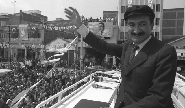 Bülent Ecevit ölümünün 19. yılında anılıyor: Karaoğlan unutulmadı