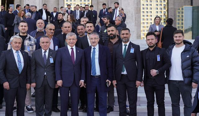 Gelecek Partisi Çorum heyeti Ankara’daki grup toplantısına katıldı