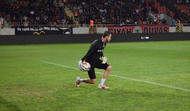 Çorum FK, kaleci Sehic ile yollarını ayırdı