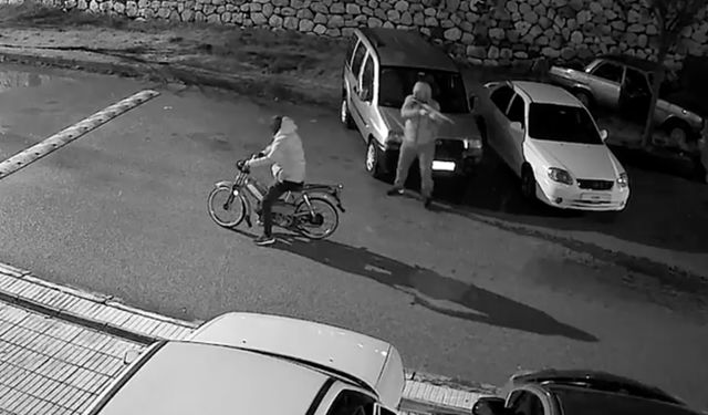 Aynı galeri bir ayda ikinci kez kurşunlandı