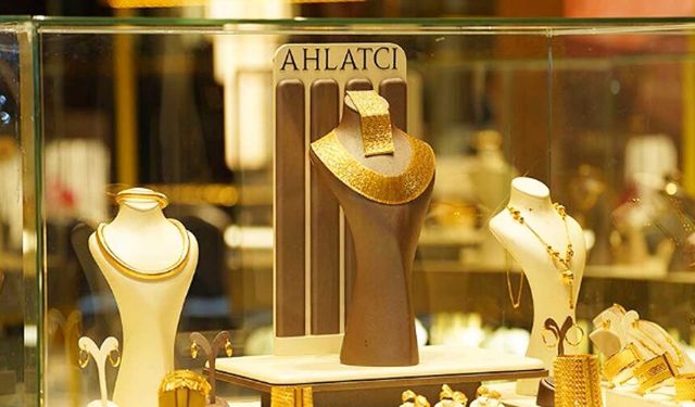 Ahlatcı Kuyumculuk’un yeni şubesi hizmete girdi