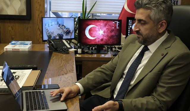 Başhekim Gömeç, AA'nın "Yılın Kareleri" oylamasına katıldı