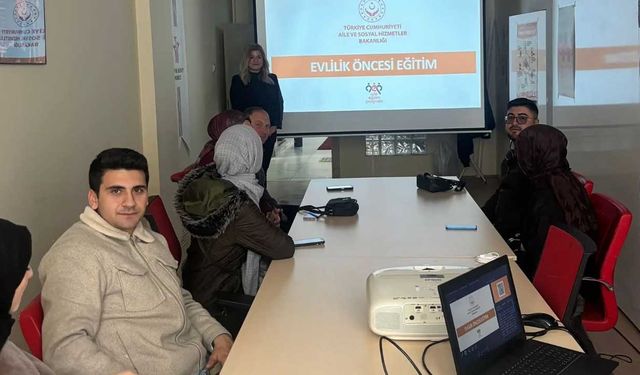 Sungurlu’da evlilik öncesi eğitim programı düzenlendi