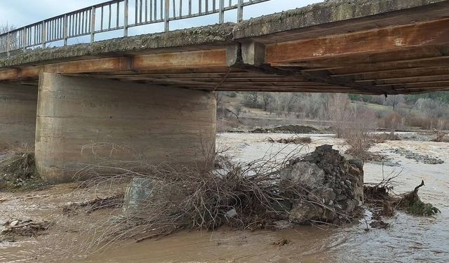 Köprü Ayağı Kırıldı: İhmal İddiası