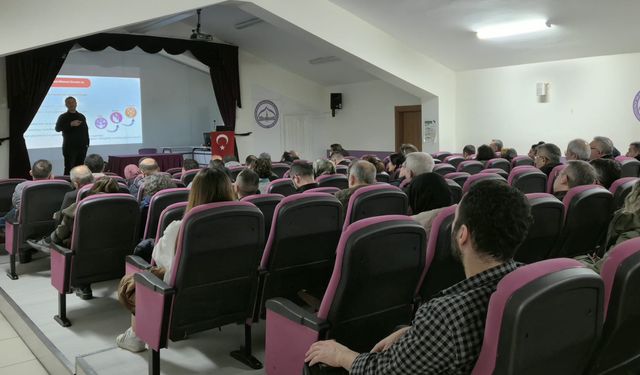 Öğretmenlere Maarif Modeli semineri
