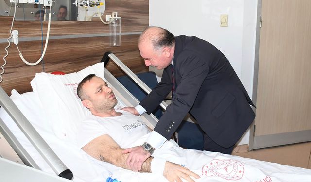 Vali Çalgan, yaralı personelleri yalnız bırakmadı