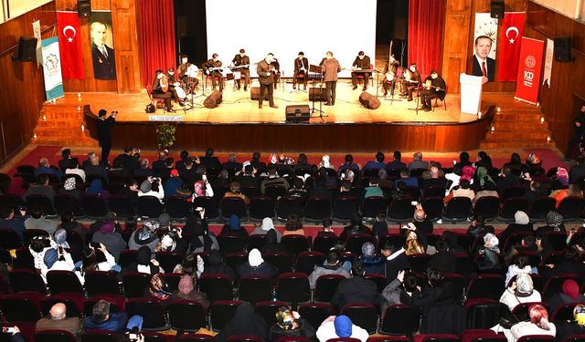Maarifin kalbinde Ramazan’da musiki dolu gece