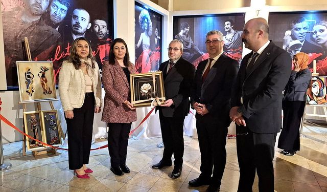 Çorum’da 8 Mart’a özel “Kadının Işığı” sergisi açıldı
