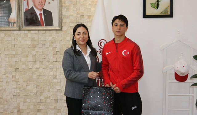 Boğazkale’de başarılı öğrencilere ödül