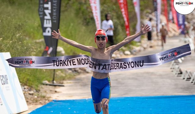 Çorumlu sporcu Rüzgar Arif Bahçacı Türkiye birincisi oldu