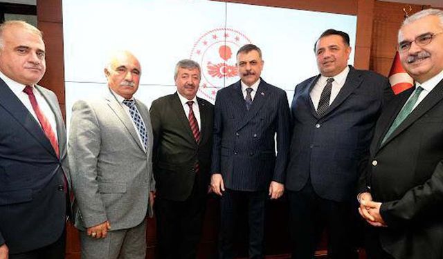 Laçin heyetinden Bakan Çiftçi’ye ziyaret