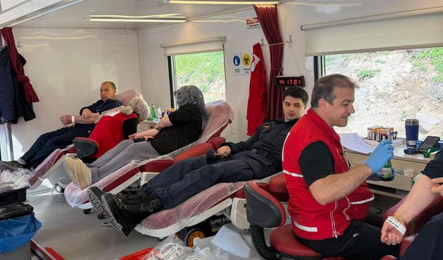 Oğuzlar’da Kızılay'ın kan bağışı kampanyasına yoğun destek