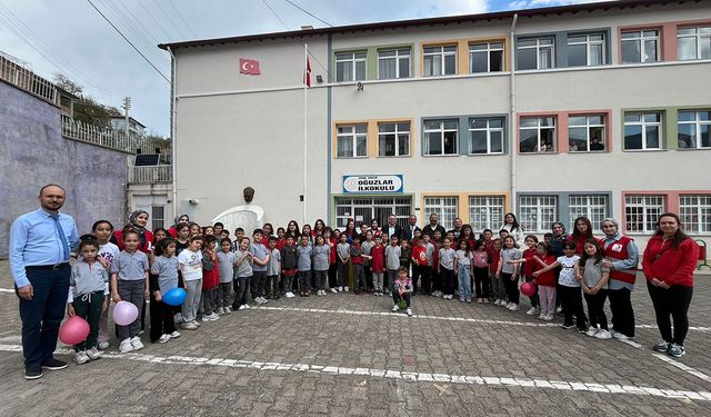 Oğuzlar'da öğrencilere Kızılay tanıtıldı