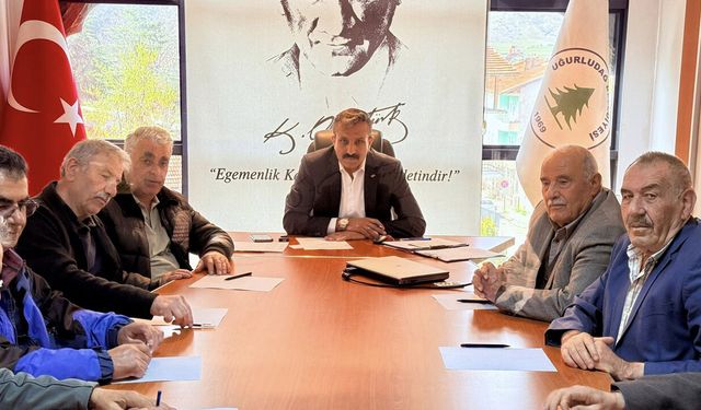 Uğurludağ Belediyesi’nde olağanüstü meclis toplantısı yapıldı