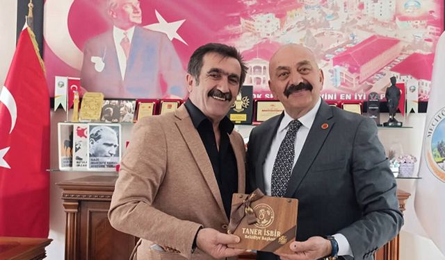 Başkan İsbir’den Başkan Aylar’a ziyaret