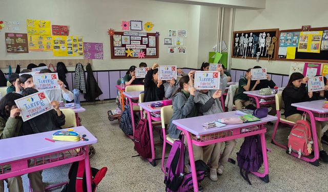 Atatürk İlk-Ortaokulu’nda eTwinning Günü kutlandı