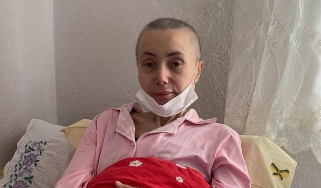 Nergis Ay: Sahneleri ve dostlarımı çok özledim