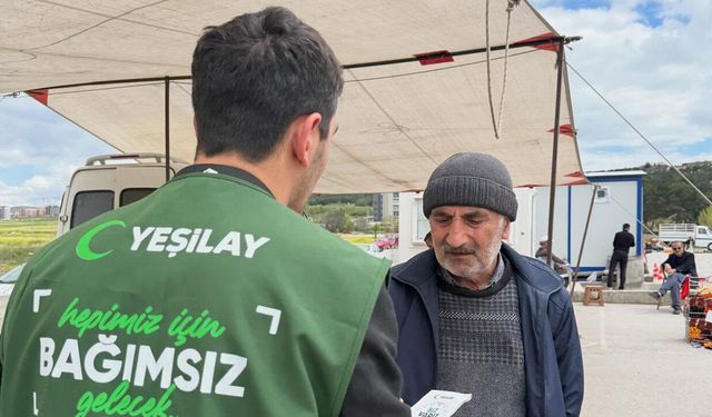 Yeşilay’dan Çarşamba Pazarı’nda bağımlılıkla mücadele çalışması