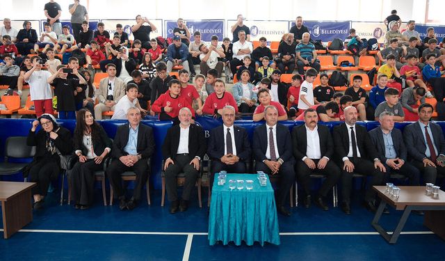 Atalay ve Kış anısına güreş müsabakası düzenlendi