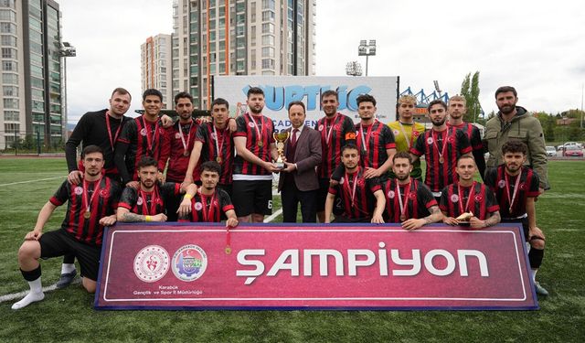 Çorum’un futbol takımı Karadeniz Grup Şampiyonu oldu