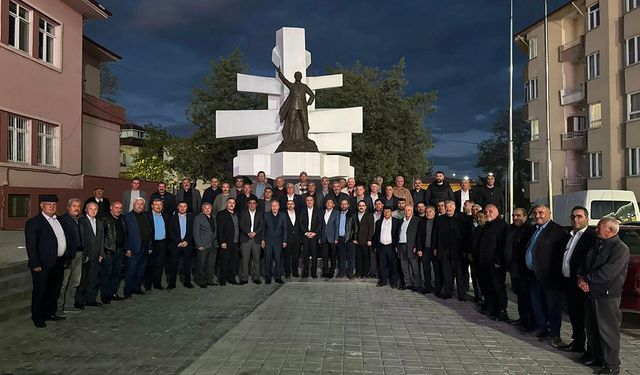 Muhsin Dere muhtarlarla istişare toplantısında buluştu