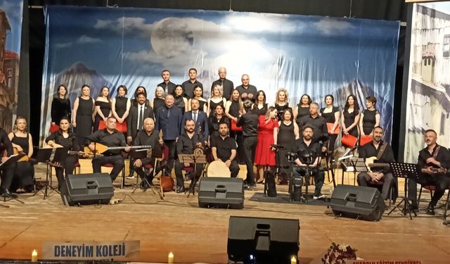 Eğitim İş Çorum’un sanat gecesine yoğun ilgi