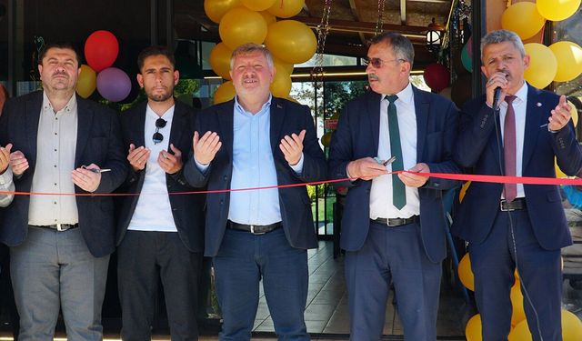 ‘Közbaşı Cafe-Lounge’ hizmete girdi