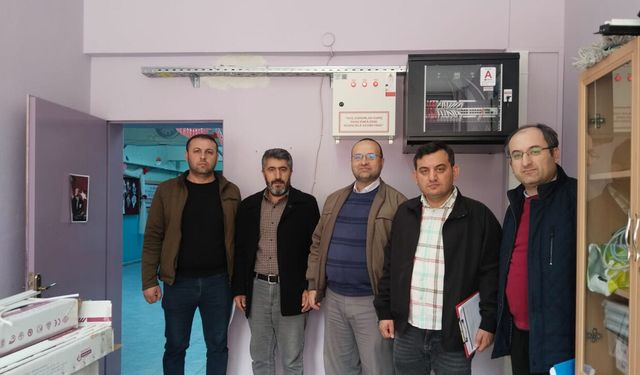 Çorum’da köy okullarında dijital altyapı çalışmaları sürüyor